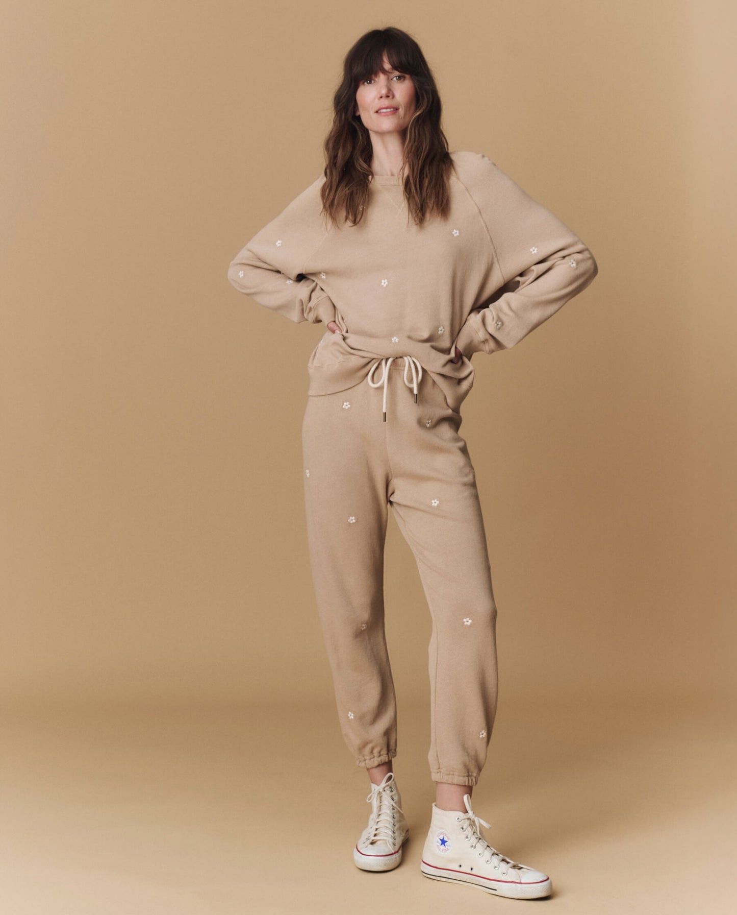 The Stadium Sweatpant. Embroidered -- Khaki with Daisy Embroidery