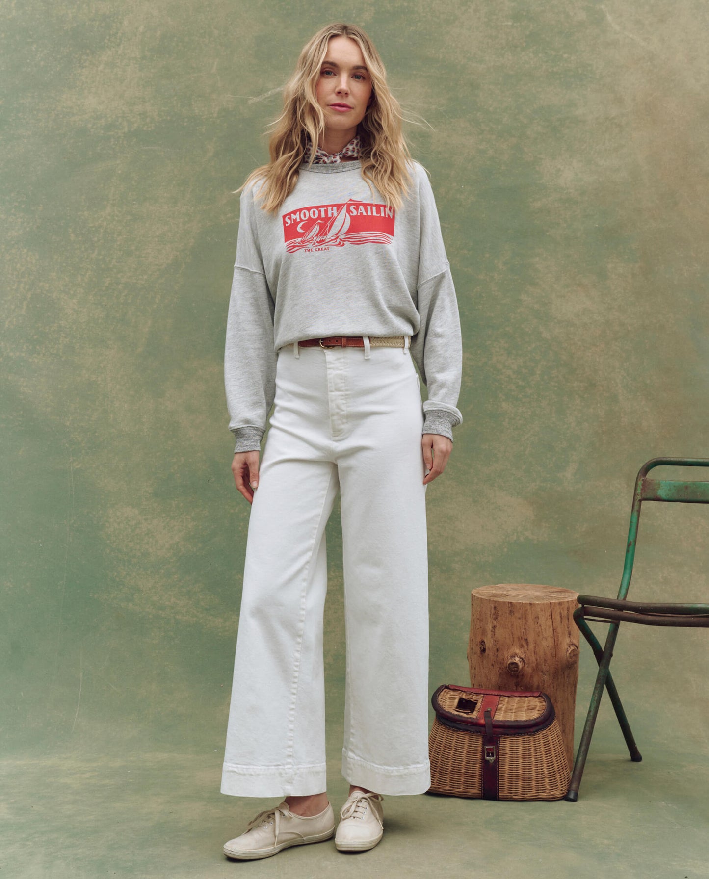 The Teammate Sweatshirt. Graphic -- Soft Heather Grey with Smooth Sailin Graphic